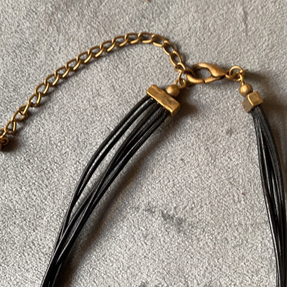 Chico’s Gold Metal Leather Corded Short Statement Necklace EUC - Picture 5 of 7